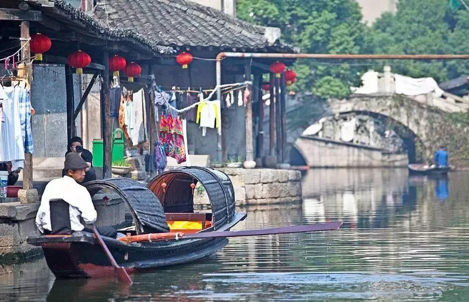 大跳跃的方块